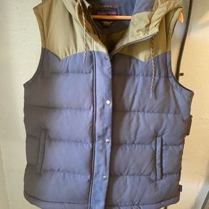 Women’s Patagonia Puffer Vest, XL